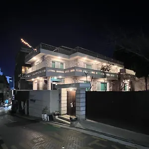 Dadu House ホステル