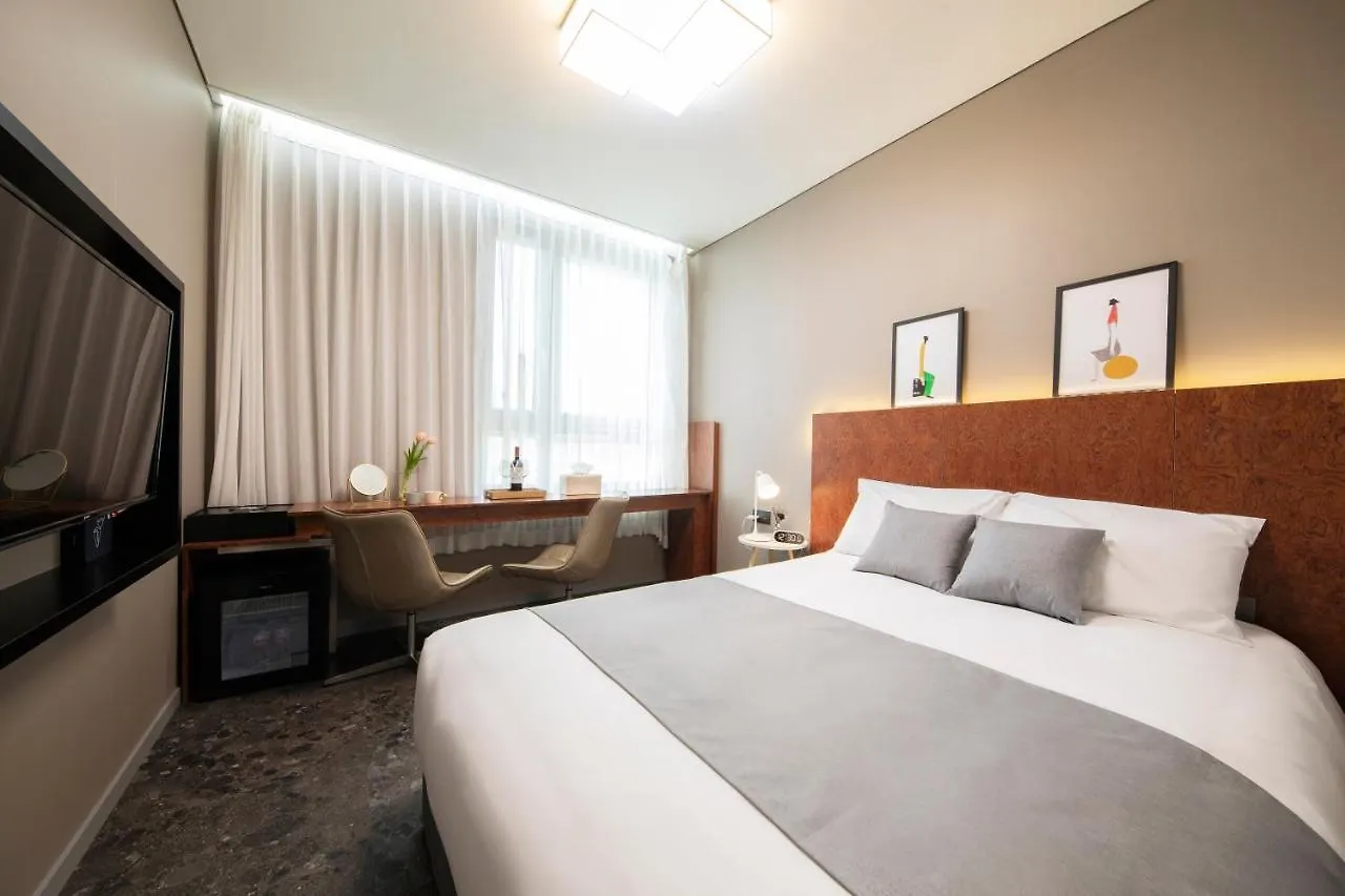 Hotel Dm Seoul 3*,