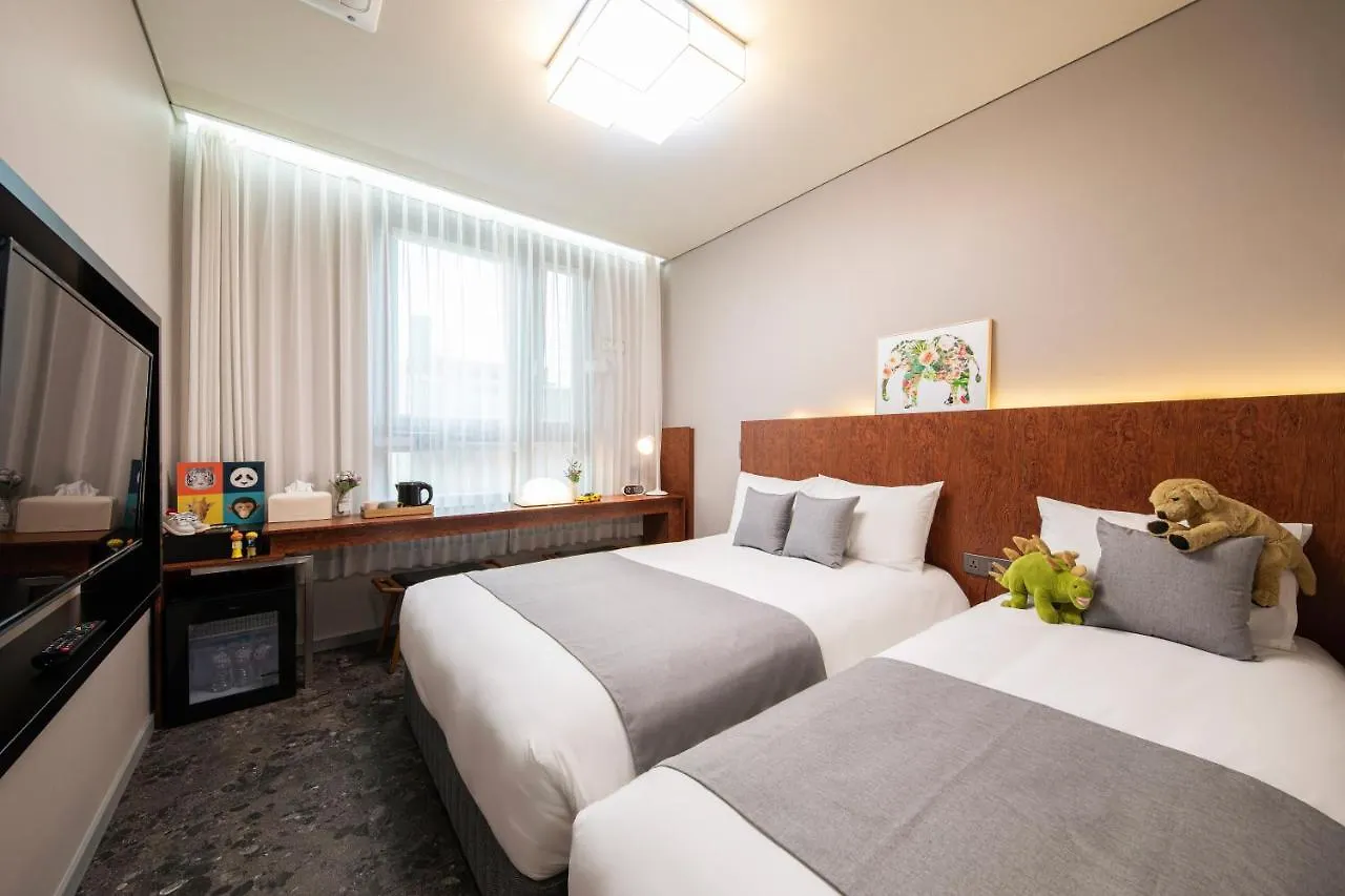 Hotel Dm Seoul 3*,